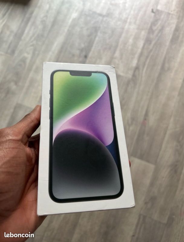 IPhone 14 (image 2)