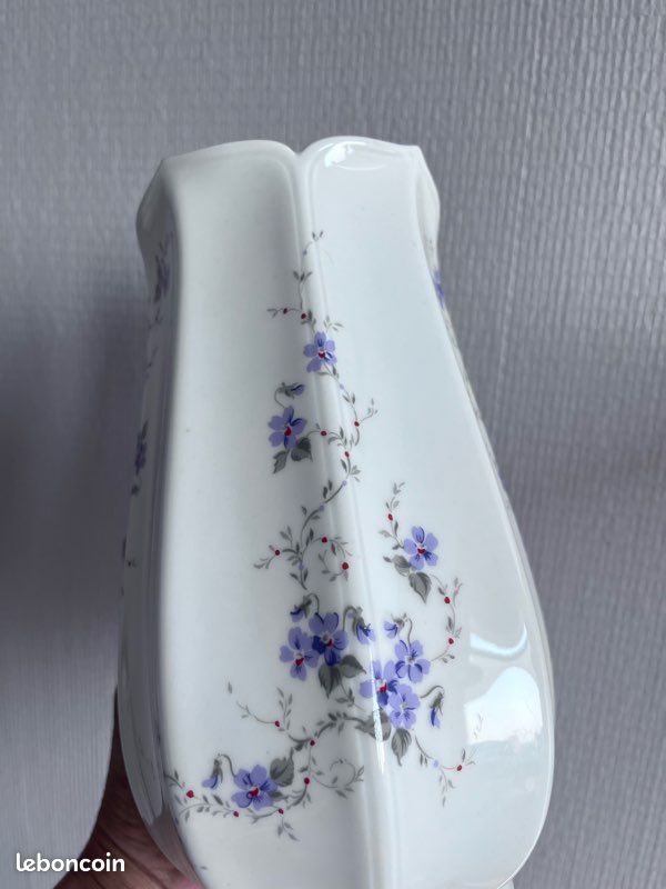 Joli vase en porcelaine vintage Bavaria (image 2)