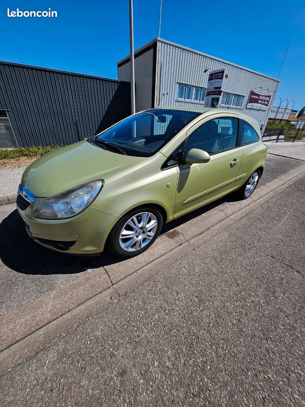 Bonjour je vend ma voiture opel (image 2)