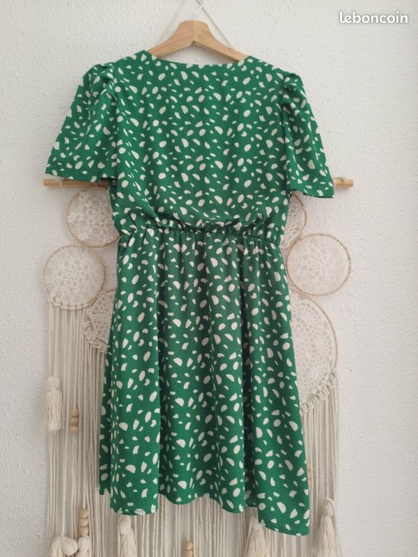 Robe (image 2)