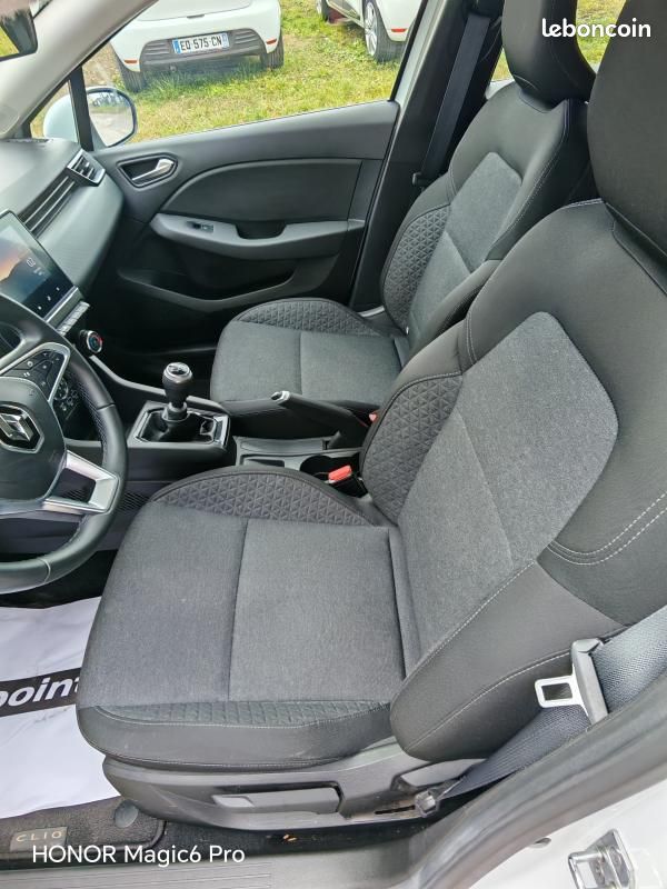 Renault Clio 1.5 BLUE DCI 100CH BUSINESS (image 9)