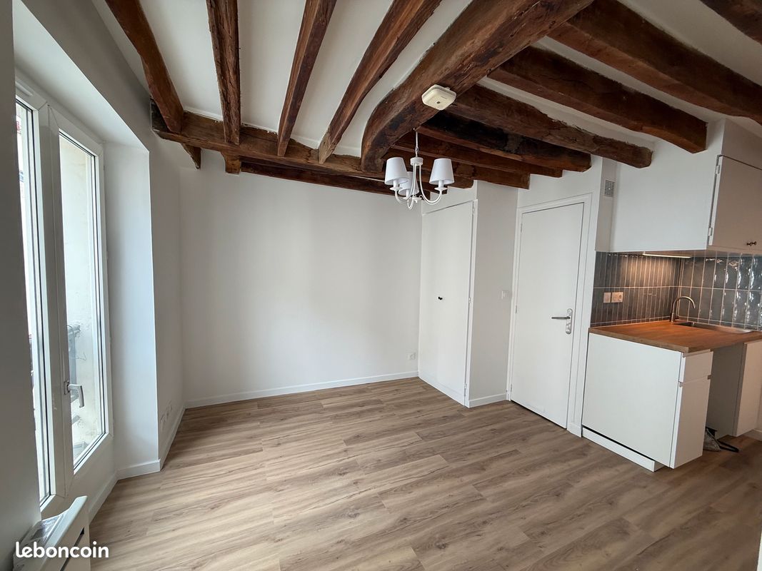 Appartement 1 pièce 16 m² · à Paris · 16 m² · 215 000 €
