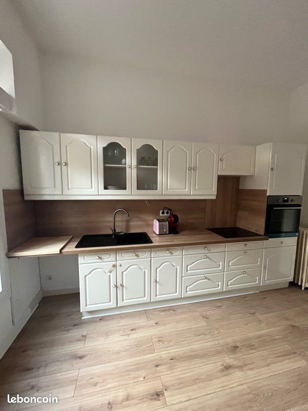 Appartement 3 pièces 75 m² · à Auxerre · 75 m² · 850 €