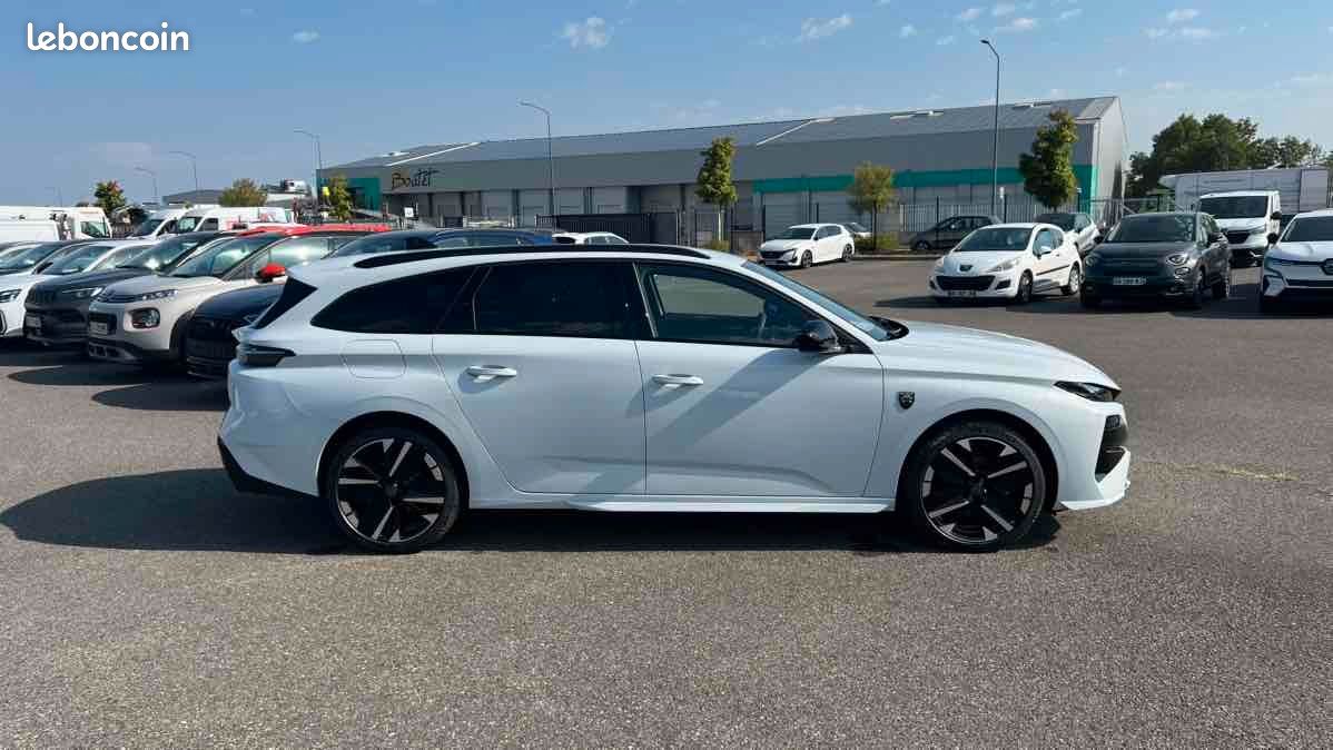 Peugeot 308 SW 1.5 BLUEHDI 130CH S&S GT EAT8 (image 4)