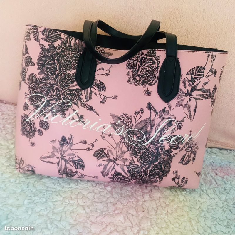Sac victoria secret très bon état (image 2)