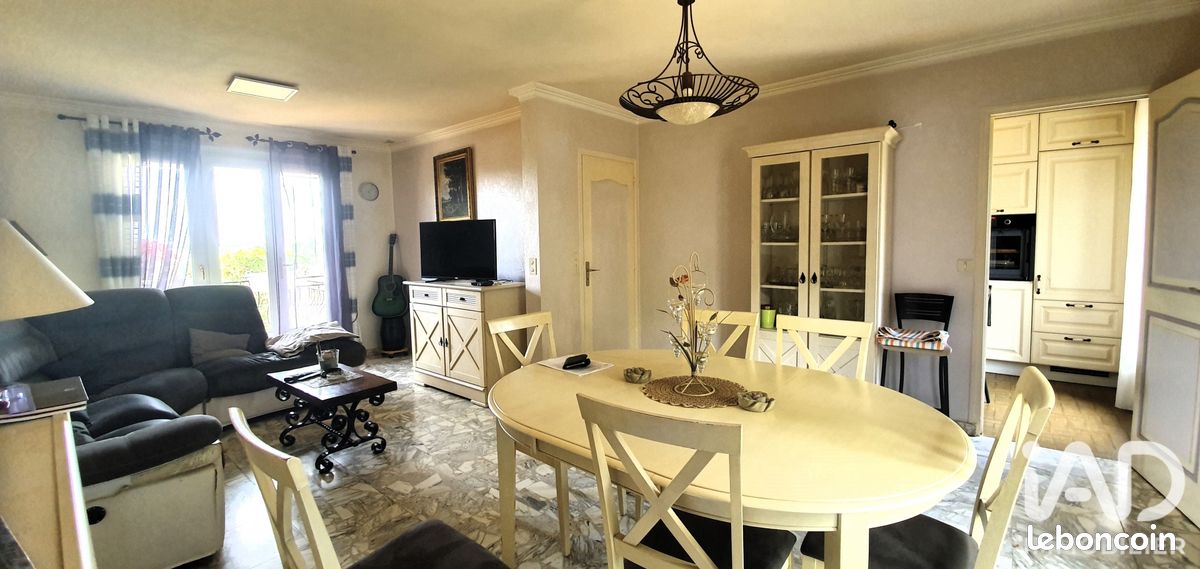 Maison 6 pièces 132 m² · à Vrély · 132 m² · 209 000 €