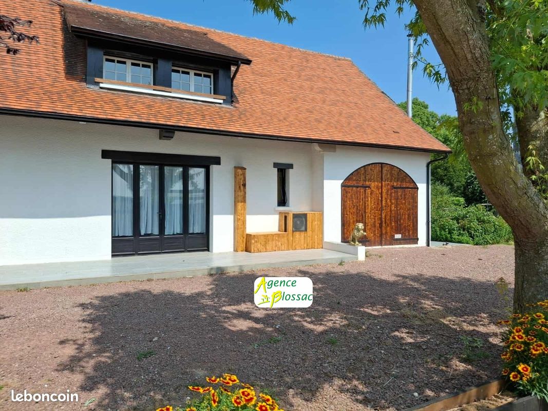 Maison 9 pièces 193 m² · à Châtellerault · 193 m² · 317 000 €