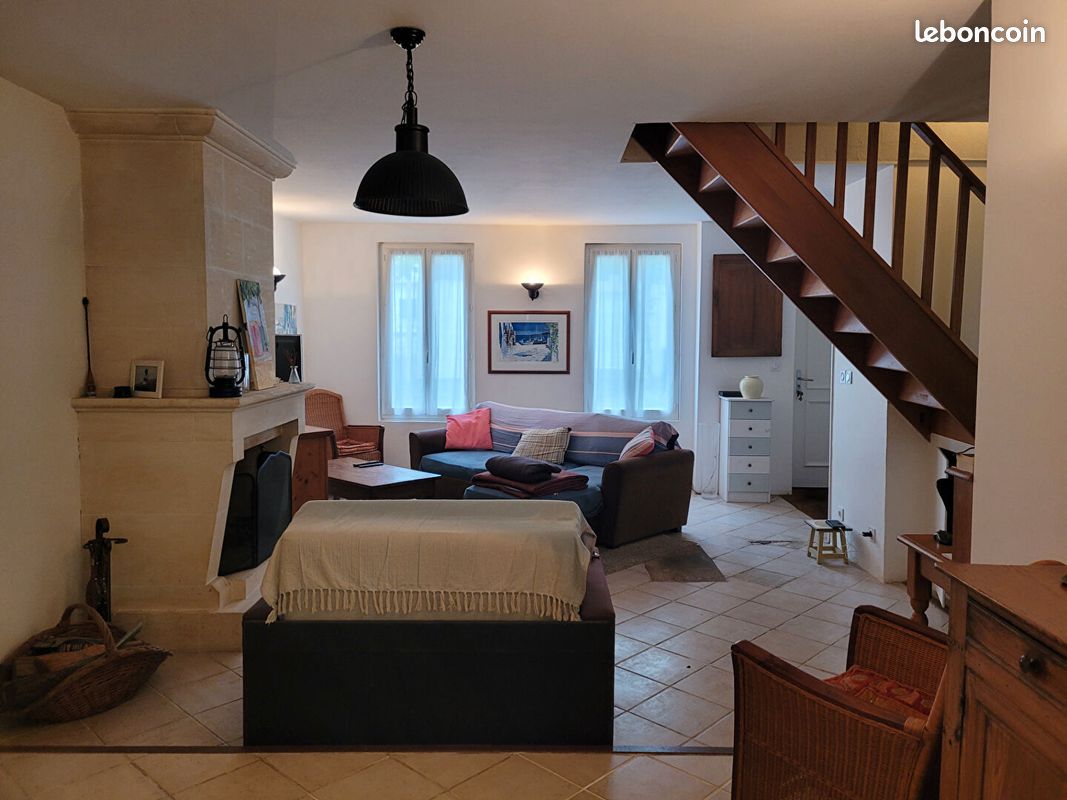 Maison 5 pièces 121 m² · à Rochefort · 121 m² · 291 200 €