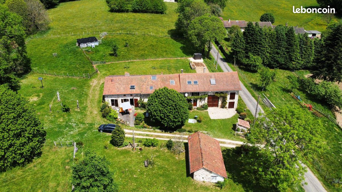Maison 12 pièces 226 m² · à Dournazac · 226 m² · 184 000 €