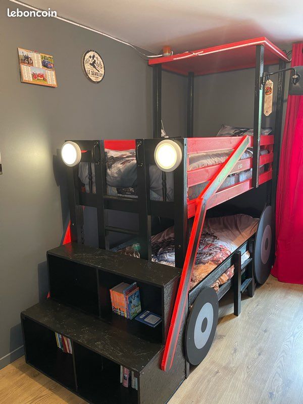 Lit tracteur aux couleurs de Case (image 1)