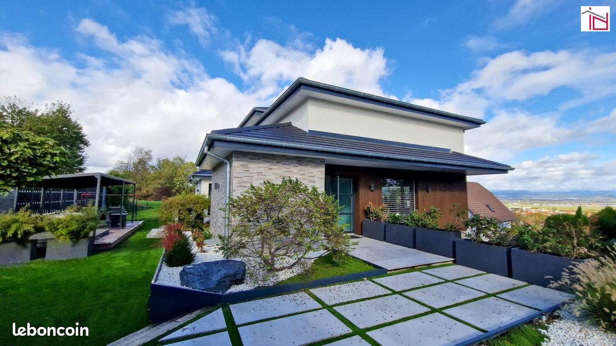 Maison 9 pièces 277 m² · à Blotzheim · 277 m² · 1 399 000 €