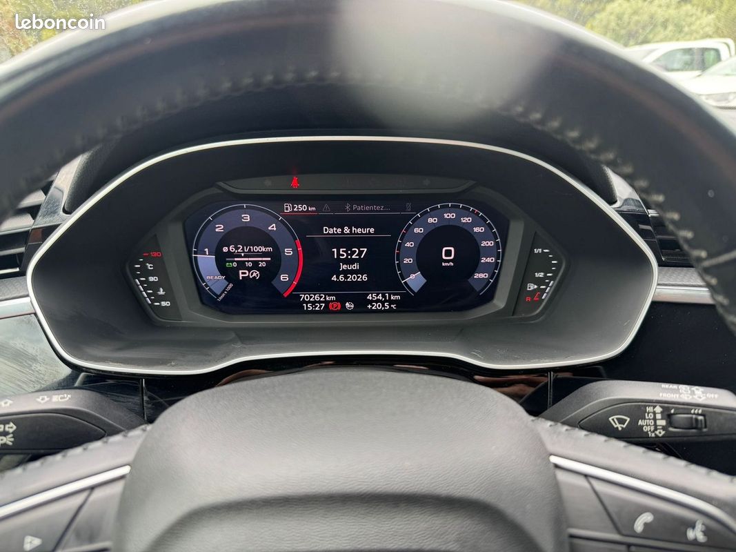 Audi Q3 35 TDI 150CH DESIGN S TRONIC 7 (image 10)