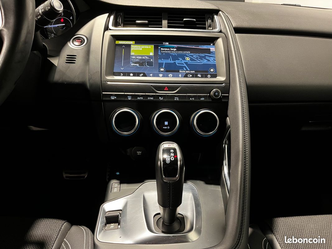 JAGUAR E Pace 2.0 D R-Dynamique 150 Cv (image 14)