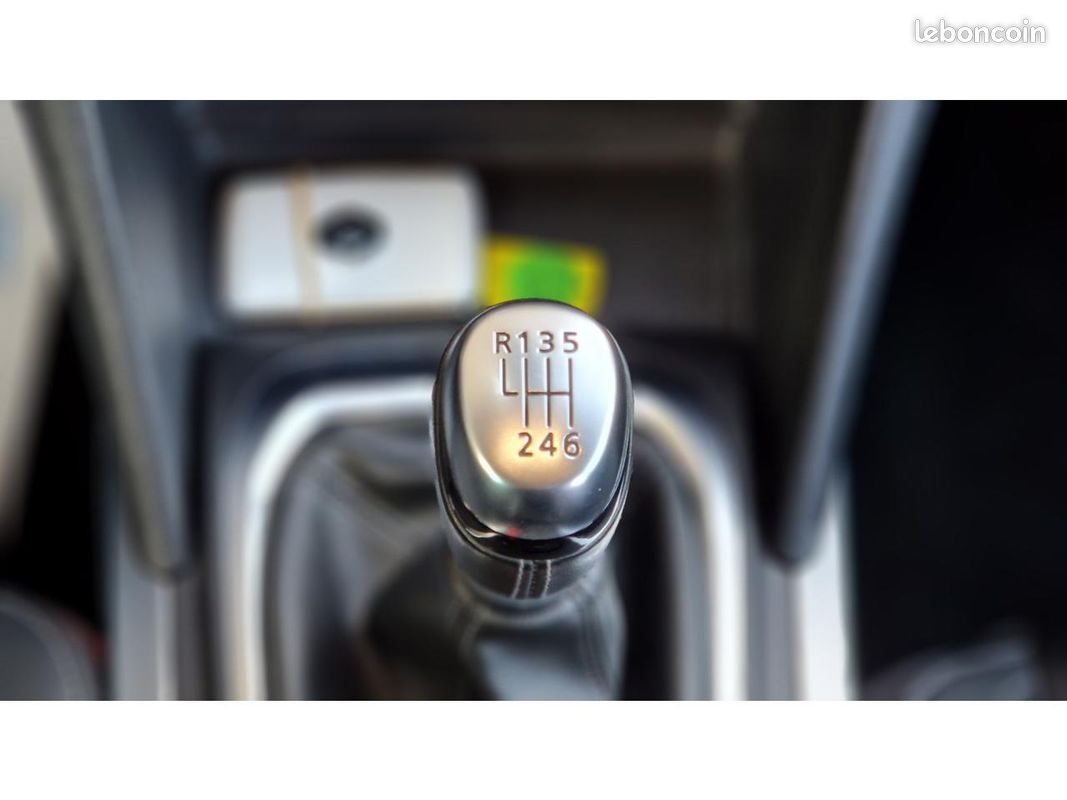 RENAULT MEGANE Mégane 1.5 Blue dCi - 115 2023 IV BERLINE Evolution PHASE 2 (image 37)