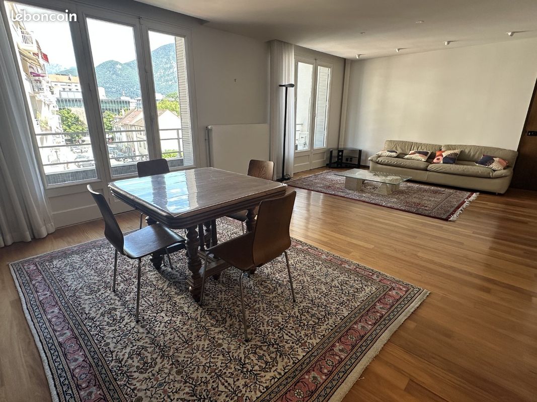 Appartement 3 pièces 80 m² · à Annecy · 80 m² · 1 485 €/mois