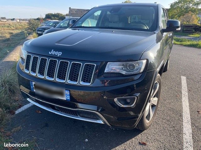 JEEP Grand Cherokee 3.0 V6 CRD 250 CV TYPE OVERLAND TOIT OUVRANT CAMERA  JANTES 20 1ERE MAIN