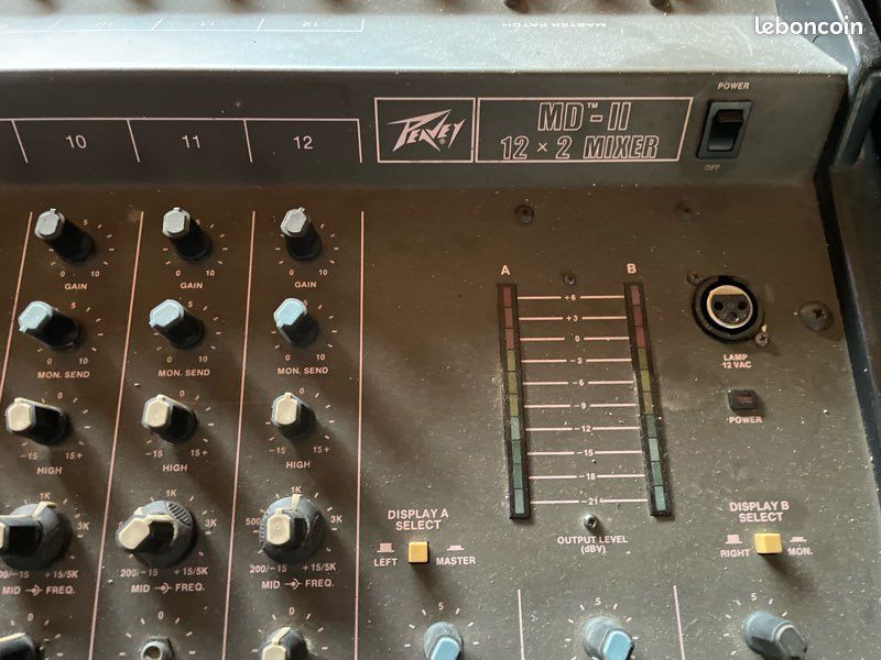 Table de mixage Peavey MD-II 12x2 – Vintage / Fonctionnelle (image 2)