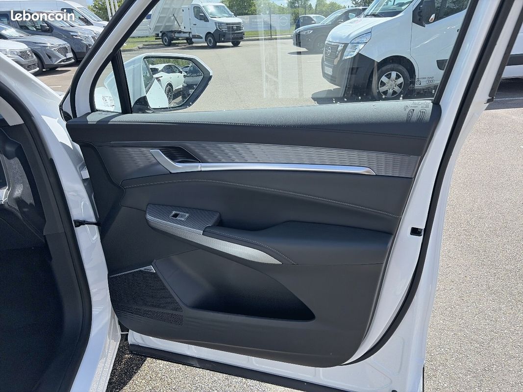 MG MGS9 PHEV Premium (image 29)