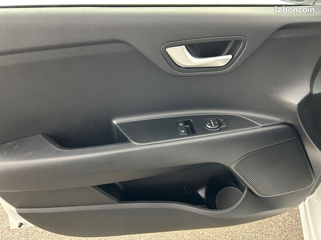 KIA Rio 1.2 DPi 84ch BVM5 Motion (image 26)
