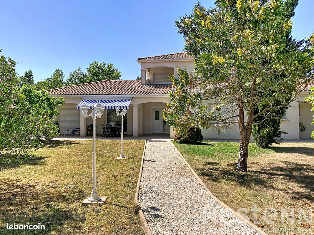 Maison 4 pièces 154 m² · à Saujon · 154 m² · 522 500 €