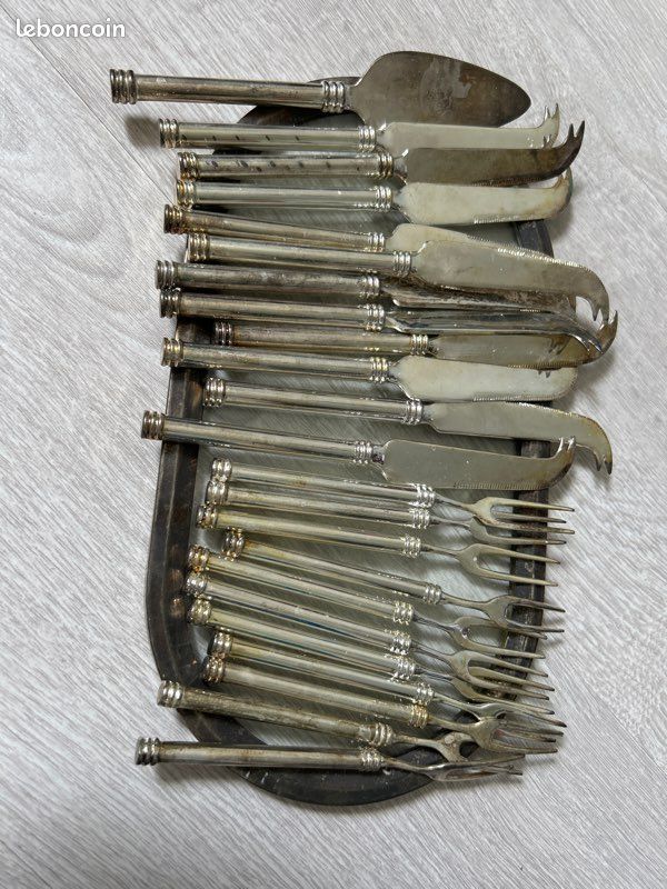Service couverts d’huîtres (image 1)