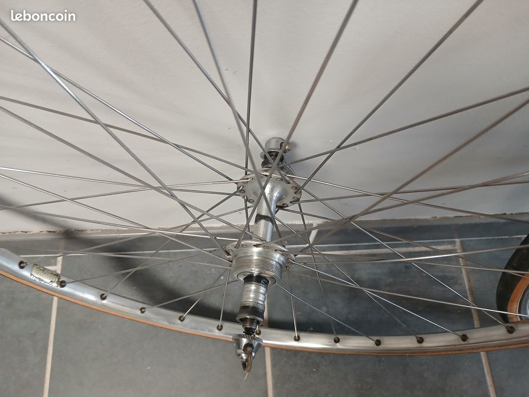 Moyeux campagnolo record 36t - Équipements vélos
