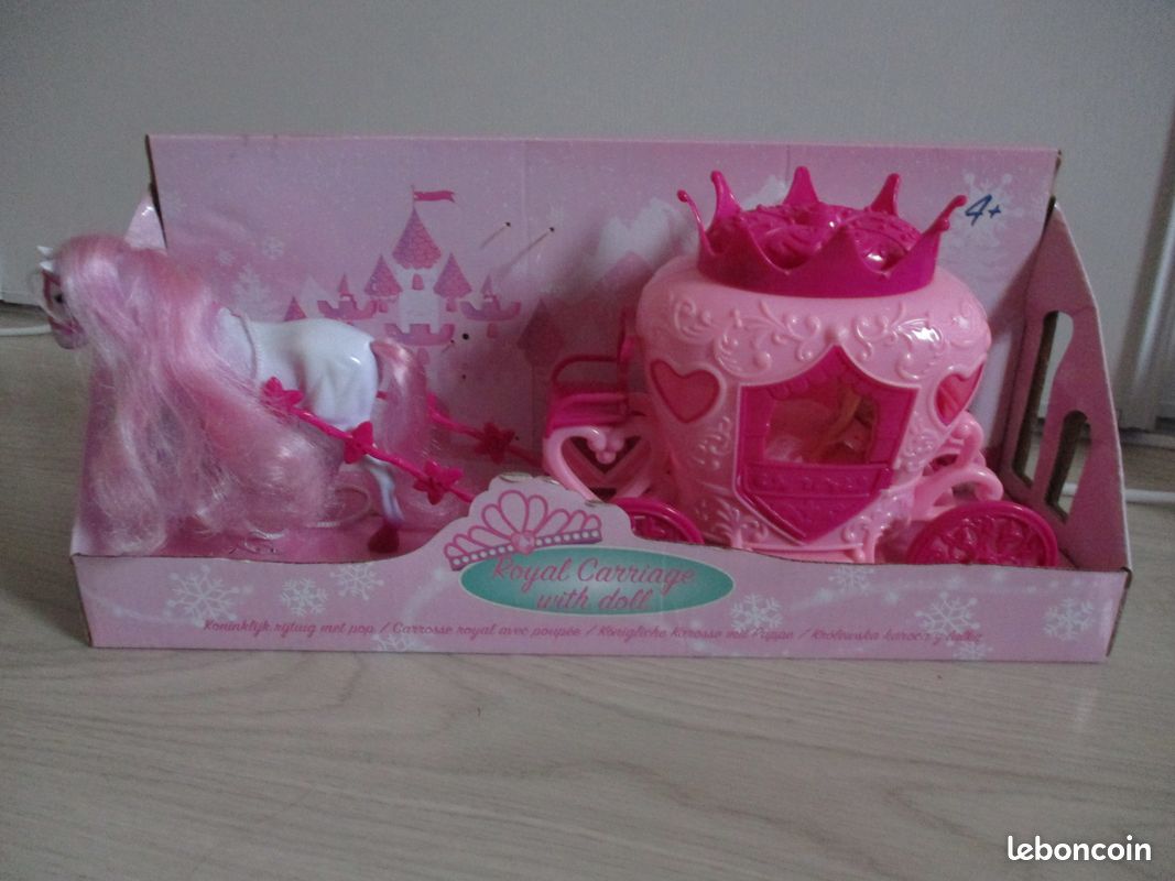 Cheval avec carrosse et prinsesse (image 3)