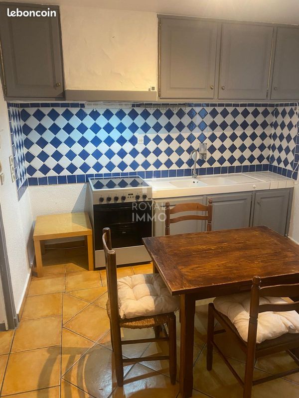 Appartement 49 m² · à Solliès-Pont · 49 m² · 608 €