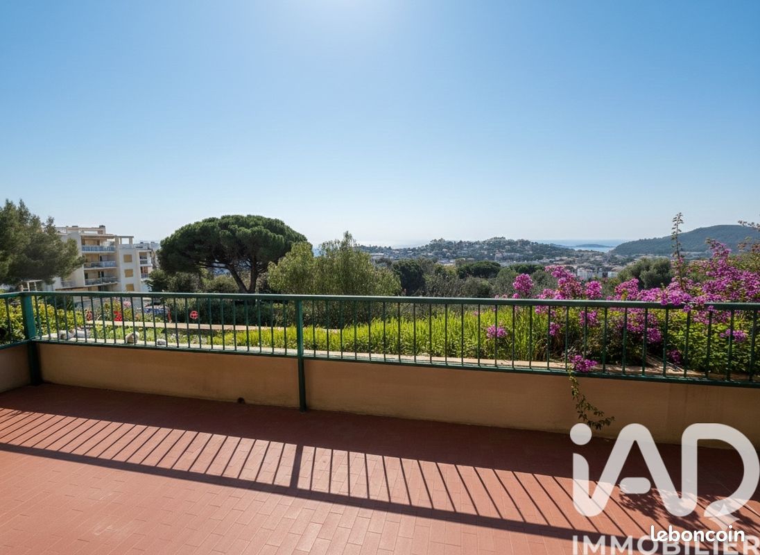 Appartement 2 pièces 43 m² · à Cavalaire-sur-Mer · 43 m² · 254 000 €