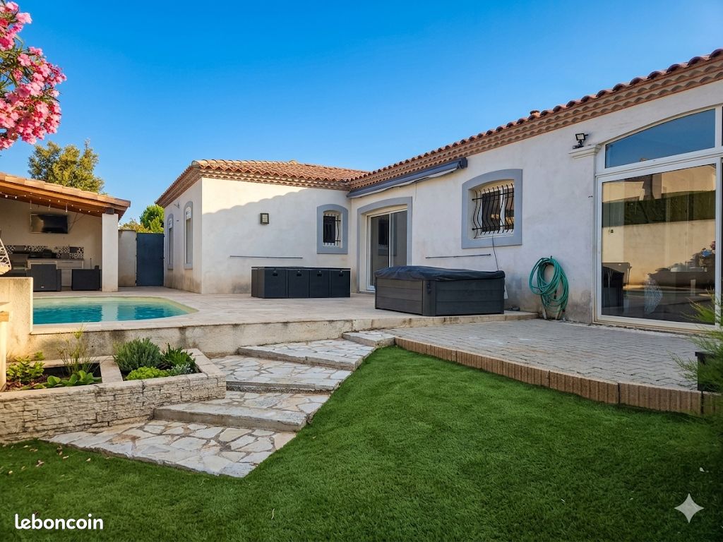 Maison 6 pièces 153 m² · à Marguerittes · 153 m² · 409 900 €