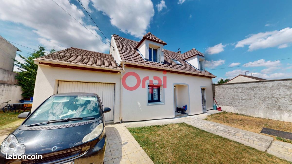 Maison 5 pièces 104 m² · à Clichy-sous-Bois · 104 m² · 369 000 €