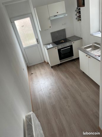 A louer centre ville de Baccarat apt T3 avec balcon