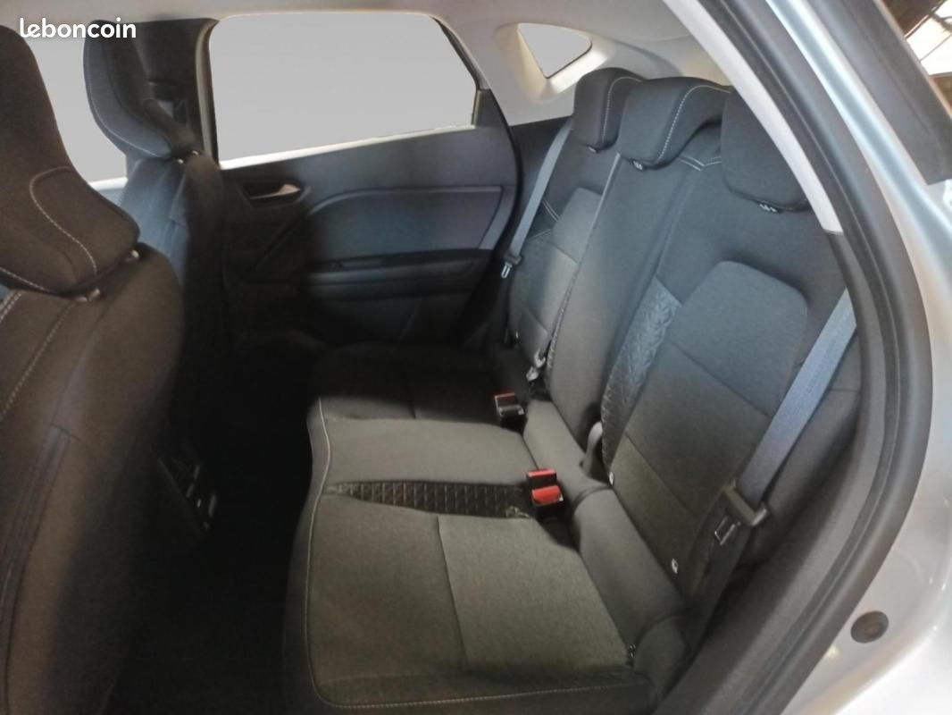 Renault Captur E-Tech hybride 145 Equilibre (image 12)