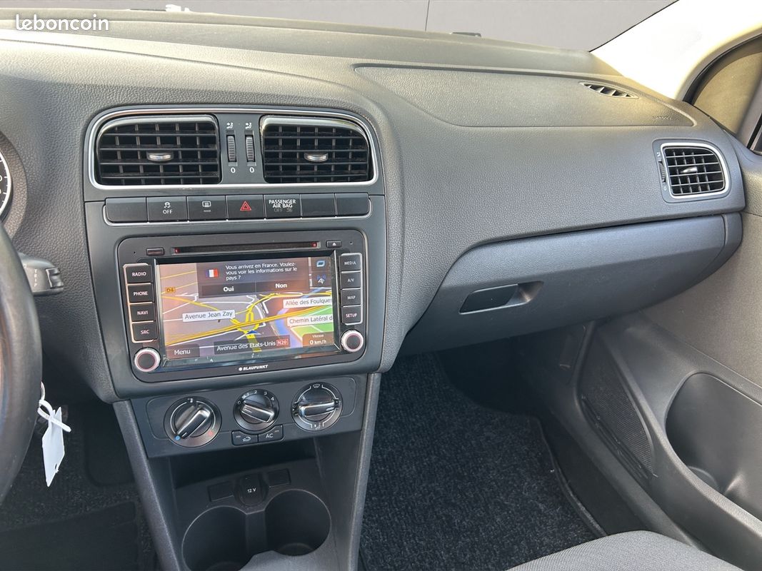 VOLKSWAGEN POLO 1.2 60 Série Spéciale Match II (image 12)