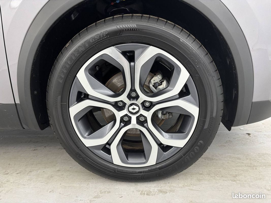 RENAULT Captur E-Tech full hybrid 145 Techno (image 19)