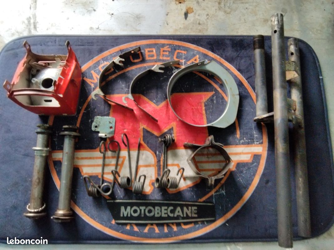 Lot pieces motobecane (image 2)