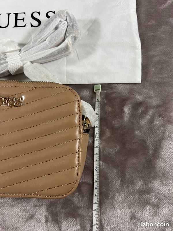 Sac Guess Alais Crossbody top zip | Taupe | Neuf avec étiquette (image 8)