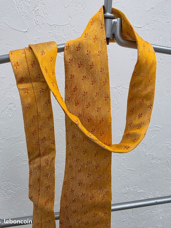 Cravate Ted Baker 100% Soie - Jaune Pêche Orange Motif Pois Rétro, Occasion
