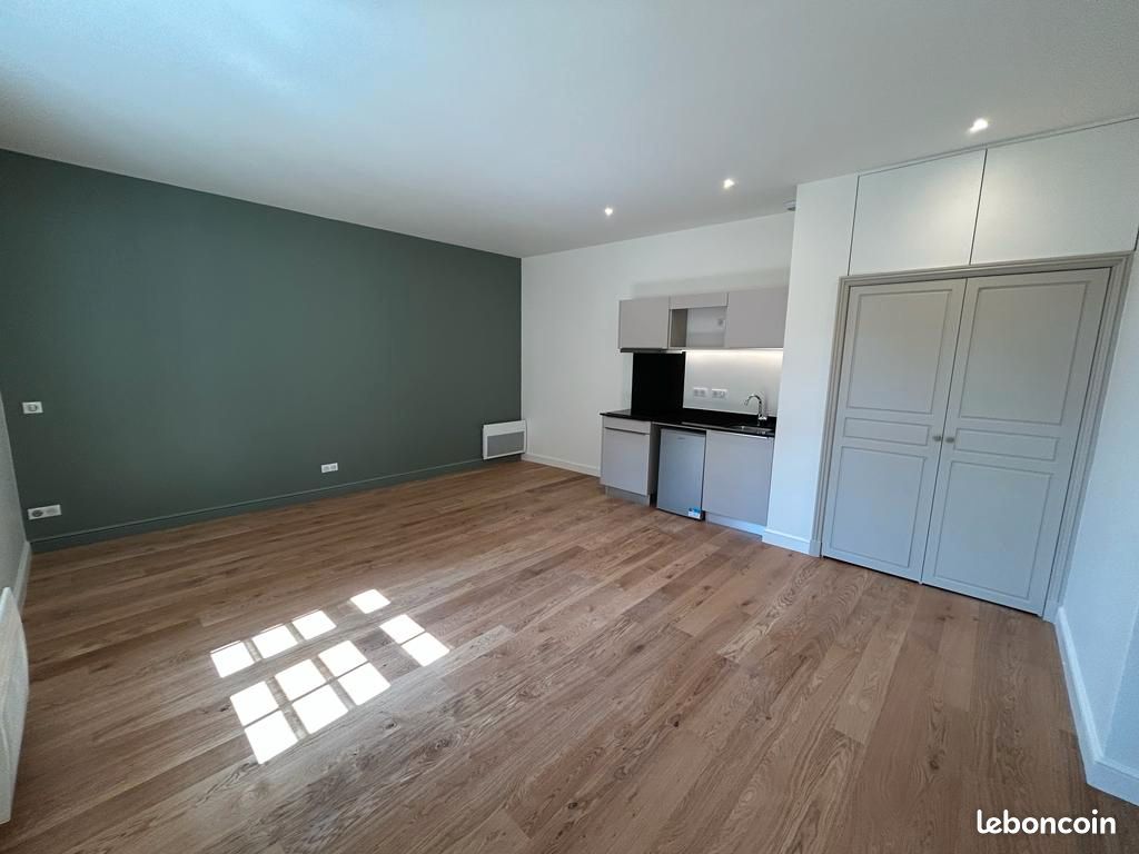 Appartement 1 pièce 40 m² · à Auxerre · 40 m² · 521 €/mois