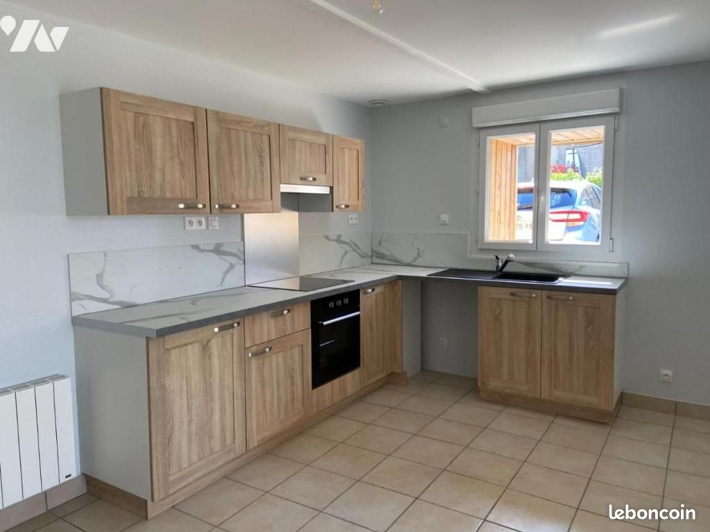 Maison 4 pièces 69 m² · à Nuillé-le-Jalais · 69 m² · 550 €/mois