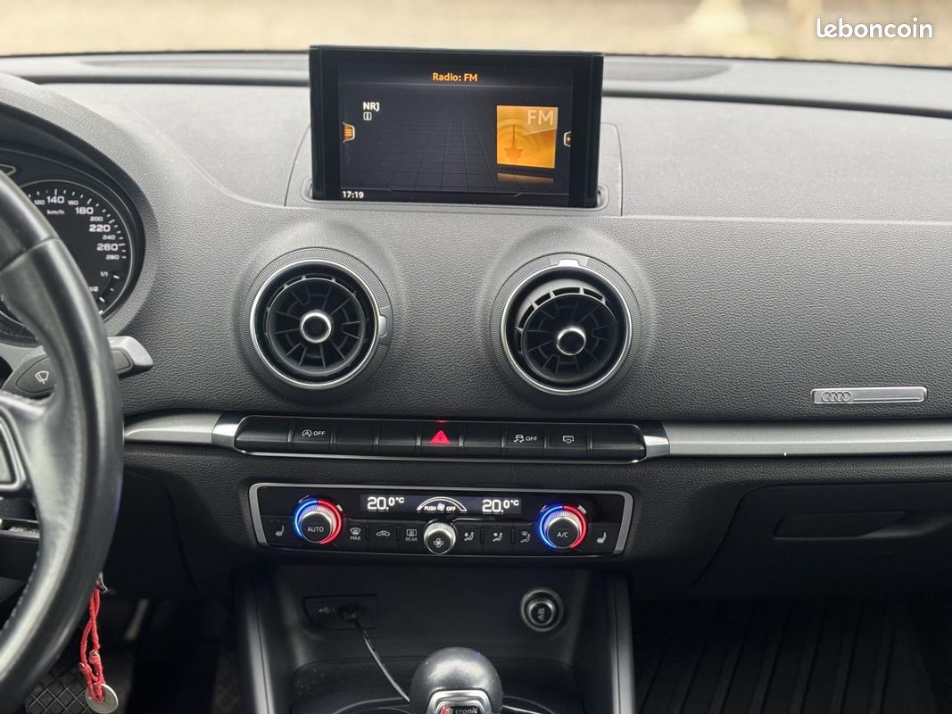 AUDI A3 Sportback 1.5 TFSI -150 cv BV S-Tronic 7 8V SPORTBACK Design PHASE 2 (image 18)