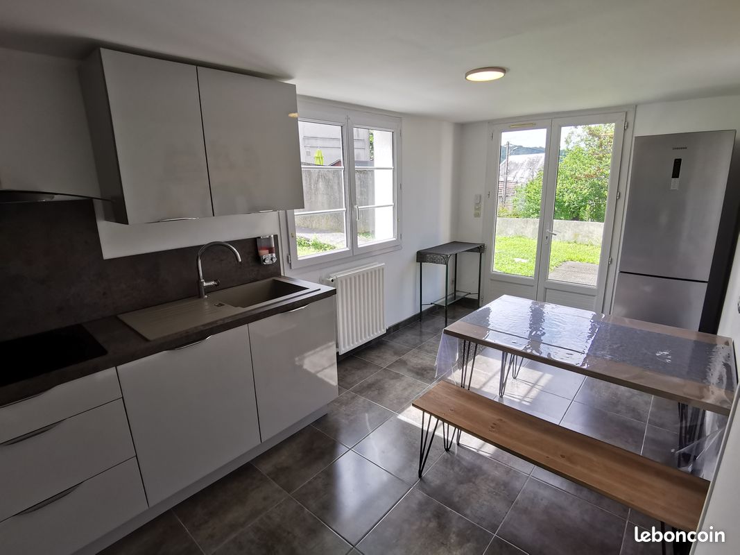 Appartement 3 pièces 80 m² · à Angoulême · 80 m² · 899 €/mois