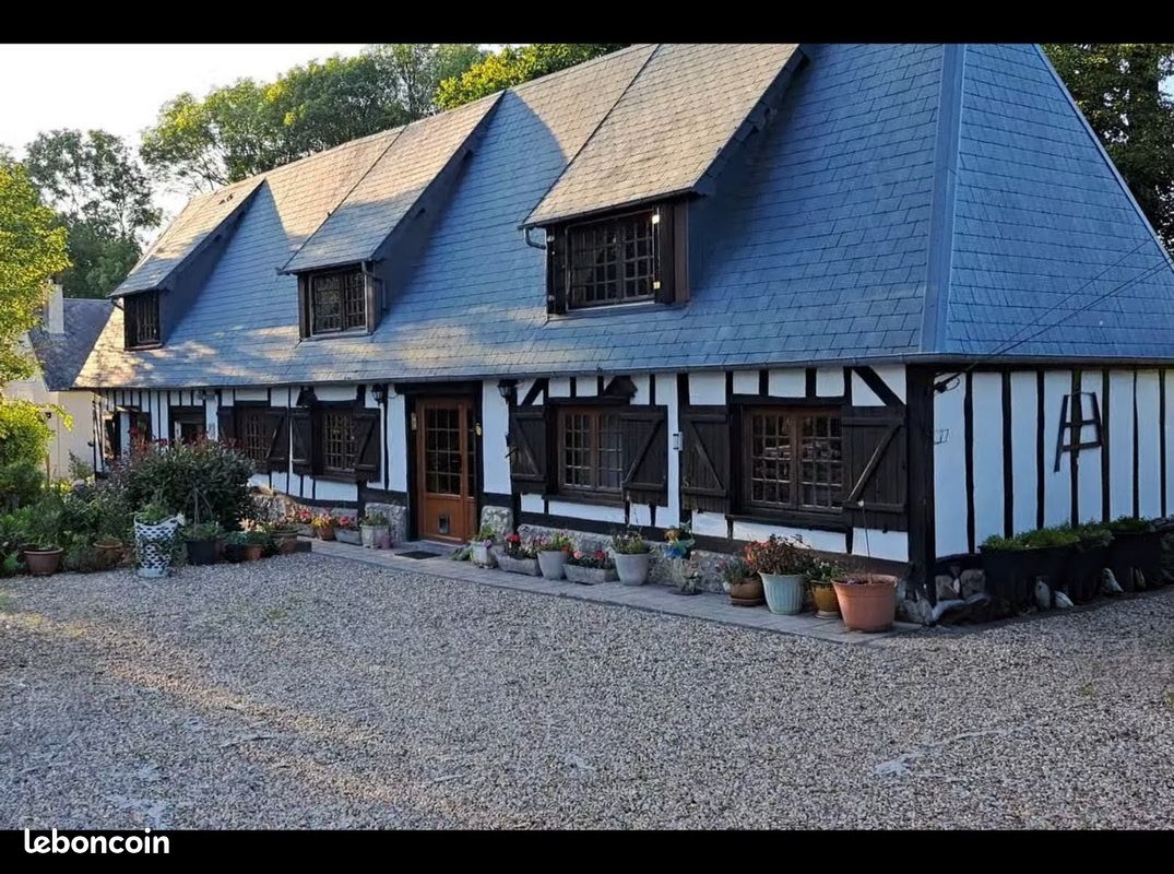 Maison 4 pièces 110 m² · à Ferrières-Saint-Hilaire · 110 m² · 270 000 €