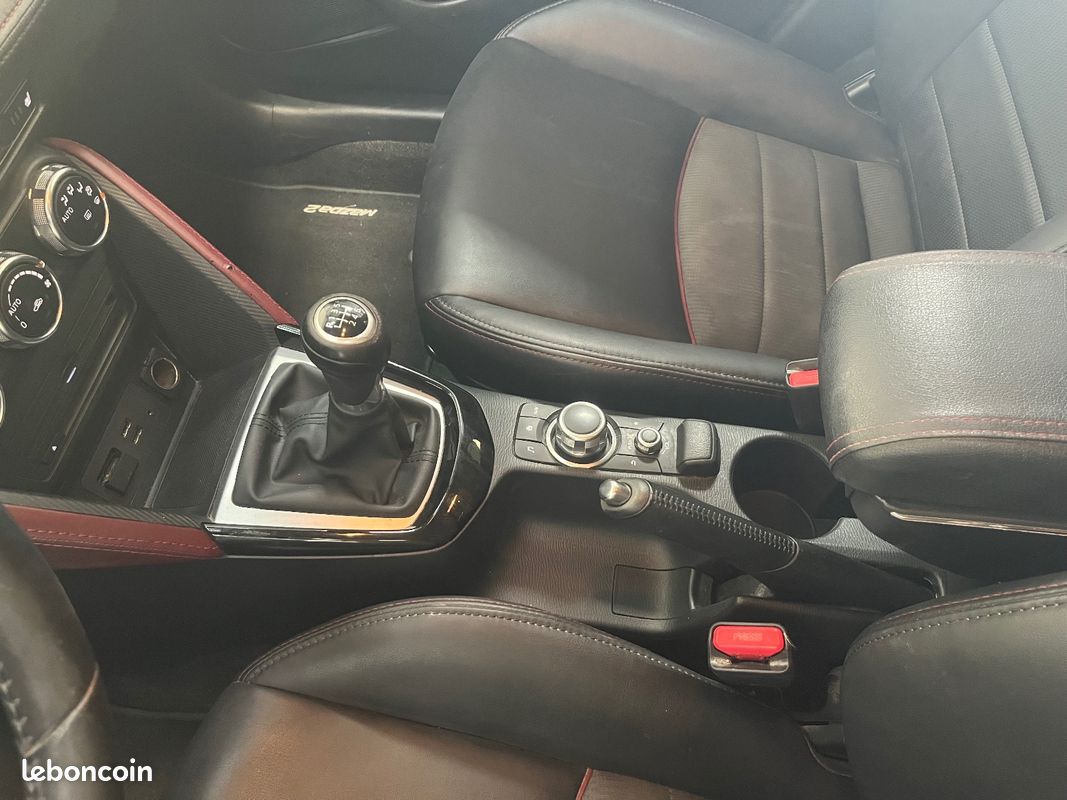 MAZDA CX-3 1.5L Skyactiv-D 105 4x2 Signature (image 21)