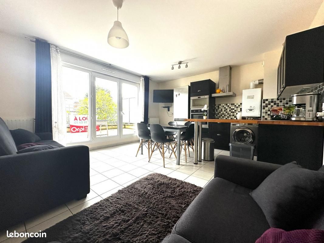 Appartement 2 pièces 43 m² · à Vitry-sur-Seine · 43 m² · 1 150 €/mois