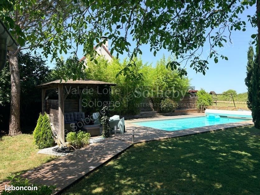 Maison 10 pièces 254 m² · à Ingré · 254 m² · 603 200 €