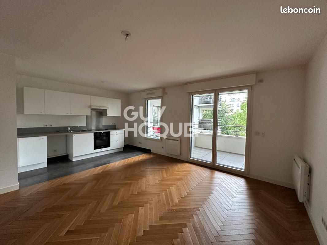 Appartement 3 pièces 65 m² · à Courbevoie · 65 m² · 1 825 €