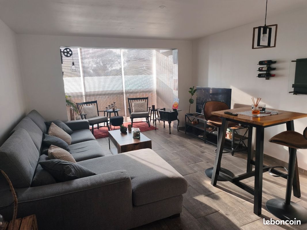 Appartement 3 pièces 63 m² · à La Seyne-sur-Mer · 63 m² · 196 000 €