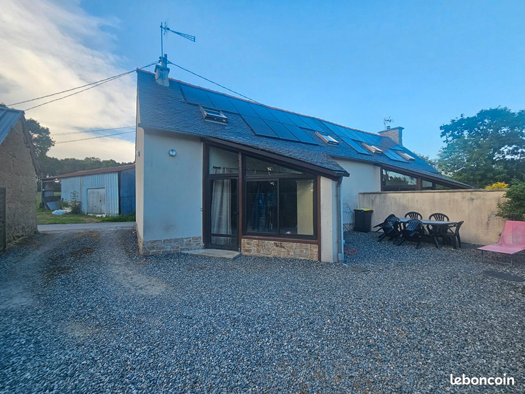 Maison 8 pièces 174 m² · à Pommeret · 174 m² · 178 500 €