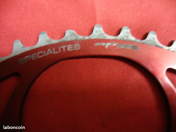 Couronne Pédalier Aluminium TA SPECIALITES - 52 Dents - BCD 130 - Vélo Course - Occasion